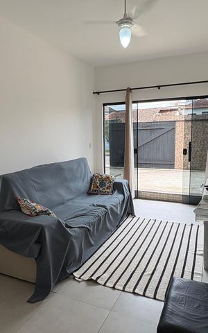 Casa para alugar com 90m², 2 quartos e 2 vagas