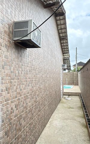 Casa para alugar com 90m², 2 quartos e 2 vagas