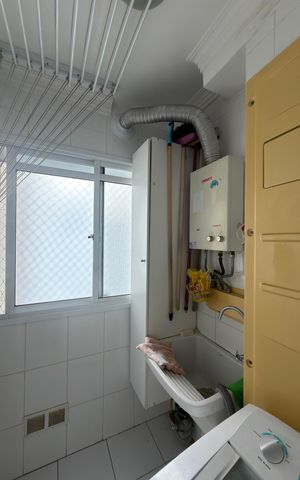 Apartamento à venda com 56m², 2 quartos e 1 vaga Apartamento à venda com 56m², 2 quartos e 1 vagaÁrea de Serviço