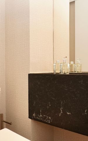 Apartamento para alugar com 82m², 2 quartos e 2 vagas Apartamento para alugar com 82m², 2 quartos e 2 vagasLavabo