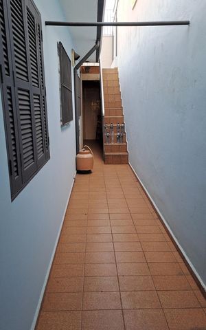 Casa à venda com 105m², 3 quartos e 1 vaga Casa à venda com 105m², 3 quartos e 1 vagaÁrea externa