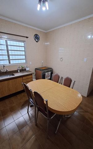 Casa à venda com 105m², 3 quartos e 1 vaga Casa à venda com 105m², 3 quartos e 1 vagaCozinha