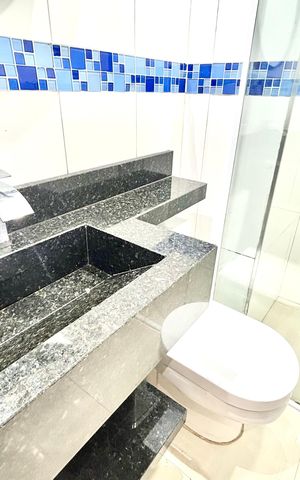 Apartamento para alugar com 60m², 2 quartos e 1 vaga Apartamento para alugar com 60m², 2 quartos e 1 vagaBanheiro