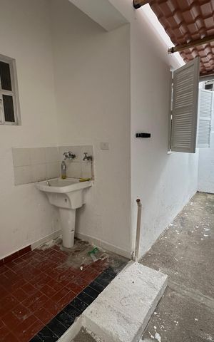 Casa para alugar com 75m², 2 quartos e 1 vaga Casa para alugar com 75m², 2 quartos e 1 vagaÁrea de Serviço