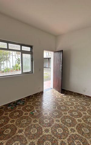 Casa para alugar com 75m², 2 quartos e 1 vaga Casa para alugar com 75m², 2 quartos e 1 vagaSala