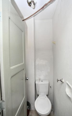 Apartamento à venda com 84m², 2 quartos e 1 vaga Apartamento à venda com 84m², 2 quartos e 1 vagaCozinha e Área de Serviço