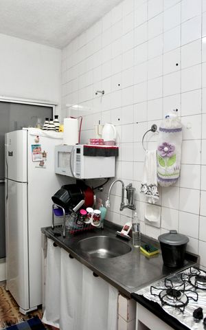 Apartamento à venda com 84m², 2 quartos e 1 vaga Apartamento à venda com 84m², 2 quartos e 1 vagaCozinha e Área de Serviço