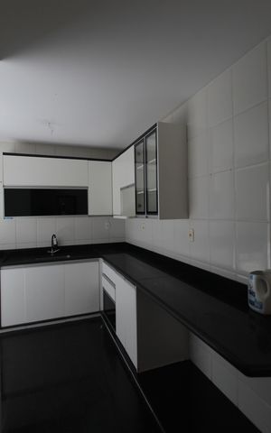 Casa para alugar com 150m², 3 quartos e 2 vagasCozinha