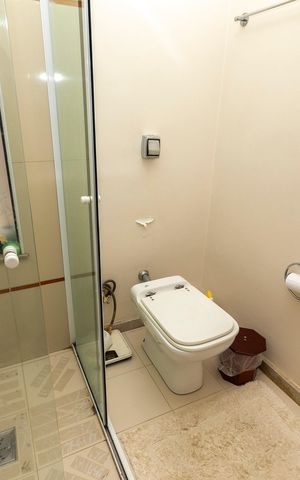 Casa para alugar com 262m², 4 quartos e 2 vagasBANHEIRO SOCIAL