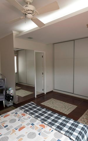Casa para alugar com 262m², 4 quartos e 2 vagasSUITE PRINCIPAL