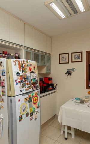 Casa para alugar com 262m², 4 quartos e 2 vagasCOZINHA