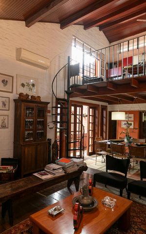 Casa para alugar com 262m², 4 quartos e 2 vagasSALA PAVAIMENTO PRINCIPAL