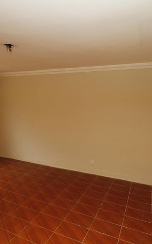 Casa à venda com 365m², 5 quartos e 6 vagasQuarto 4