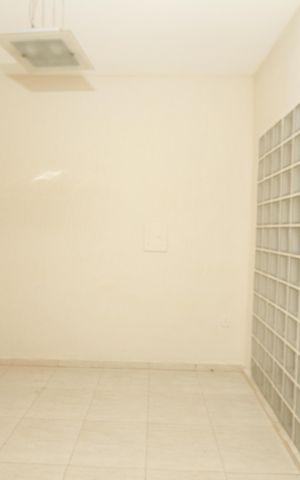 Casa à venda com 365m², 5 quartos e 6 vagasCopa