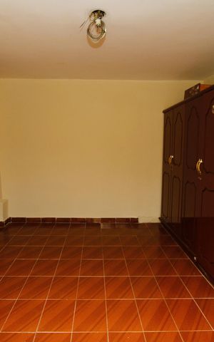 Casa à venda com 365m², 5 quartos e 6 vagasQuarto 5
