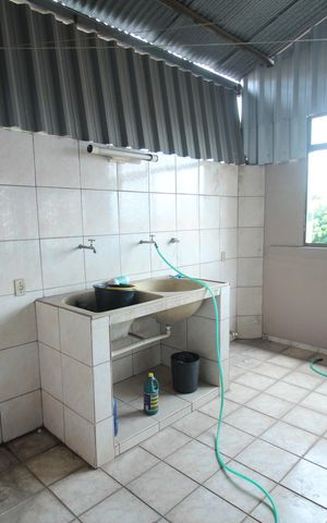 Casa à venda com 1000m², 4 quartos e 5 vagasTerraço e Area de Serviço
