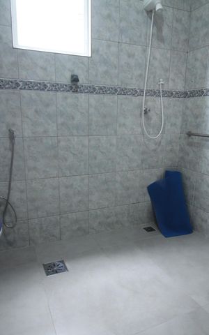 Casa à venda com 1000m², 4 quartos e 5 vagasBanheiro