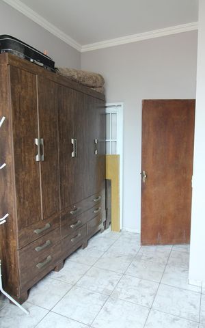 Casa à venda com 1000m², 4 quartos e 5 vagasQuarto 2