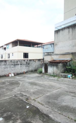 Casa à venda com 1000m², 4 quartos e 5 vagasQuinta
