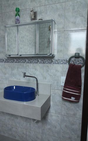 Casa à venda com 1000m², 4 quartos e 5 vagasBanheiro