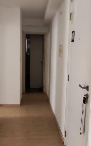 Apartamento à venda com 43m², 2 quartos e sem vaga Apartamento à venda com 43m², 2 quartos e sem vagaCorredor
