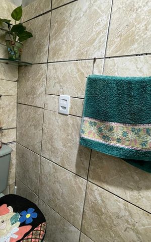 Casa à venda com 80m², 2 quartos e 1 vaga