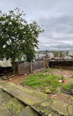 Casa à venda com 80m², 2 quartos e 1 vaga
