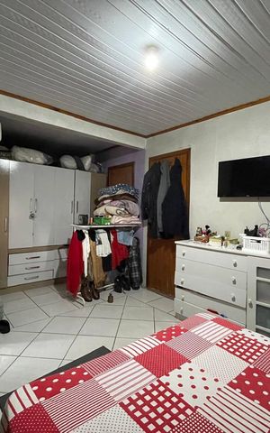 Casa à venda com 80m², 2 quartos e 1 vaga