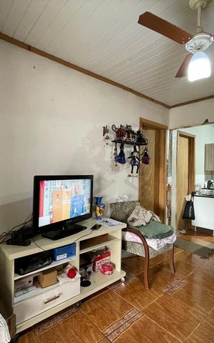 Casa à venda com 80m², 2 quartos e 1 vaga