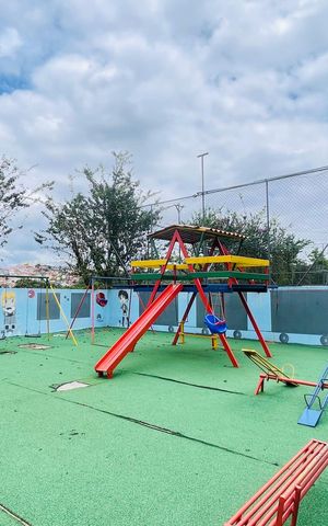 Apartamento para alugar com 42m², 2 quartos e 1 vaga Apartamento para alugar com 42m², 2 quartos e 1 vagaÁrea comum - Playground