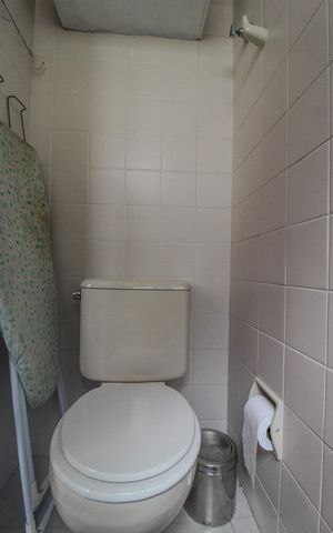 Apartamento à venda com 101m², 2 quartos e 1 vaga Apartamento à venda com 101m², 2 quartos e 1 vagaBanheiro