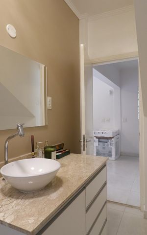 Casa para alugar com 300m², 3 quartos e 5 vagasLavabo