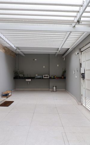 Casa para alugar com 300m², 3 quartos e 5 vagasGaragem