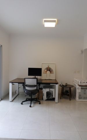 Casa para alugar com 300m², 3 quartos e 5 vagasSala