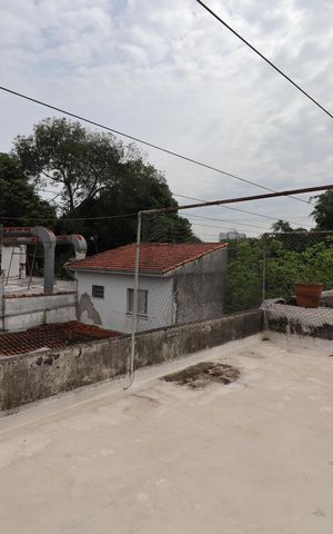 Casa para alugar com 300m², 3 quartos e 5 vagasTerraço