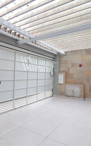 Casa para alugar com 300m², 3 quartos e 5 vagasGaragem