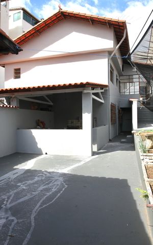 Casa para alugar com 120m², 3 quartos e 2 vagasQuintal