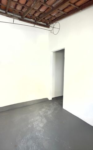 Casa para alugar com 120m², 3 quartos e 2 vagasEscritório