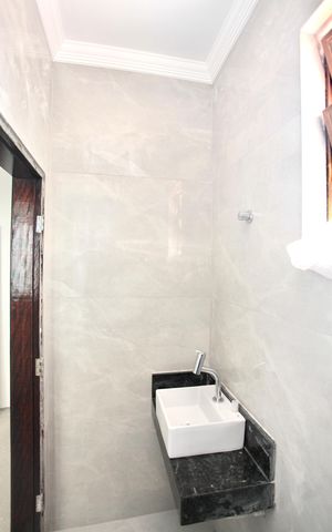 Casa para alugar com 120m², 3 quartos e 2 vagasBanheiro da Suíte