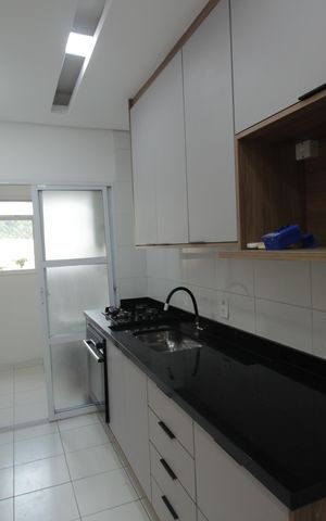 Apartamento para alugar com 62m², 2 quartos e 1 vagaCozinha e Área de Serviço