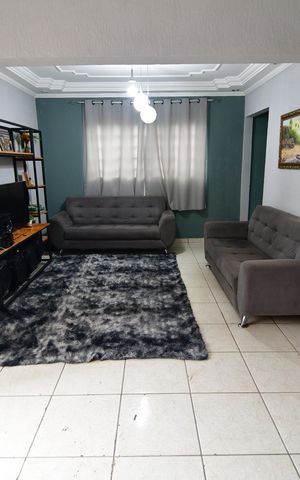 Casa à venda com 300m², 4 quartos e 1 vagaSala