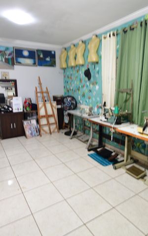 Casa à venda com 300m², 4 quartos e 1 vagaQuarto 4 - Suíte