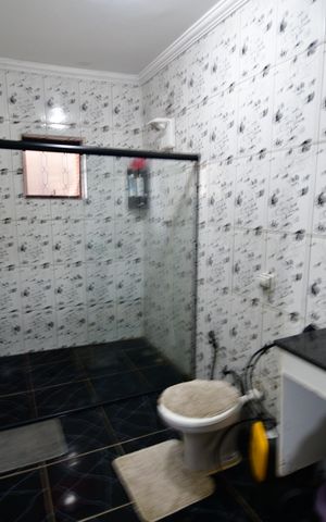 Casa à venda com 300m², 4 quartos e 1 vagaBanheiro Suíte