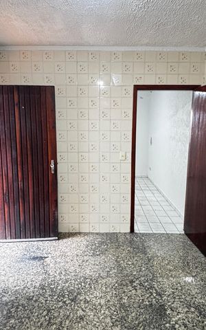 Casa para alugar com 30m², 1 quarto e sem vaga Casa para alugar com 30m², 1 quarto e sem vagaCozinha