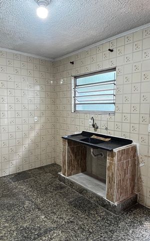 Casa para alugar com 30m², 1 quarto e sem vaga Casa para alugar com 30m², 1 quarto e sem vagaCozinha