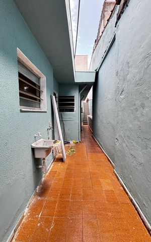 Casa para alugar com 30m², 1 quarto e sem vaga Casa para alugar com 30m², 1 quarto e sem vagaÁrea de serviço
