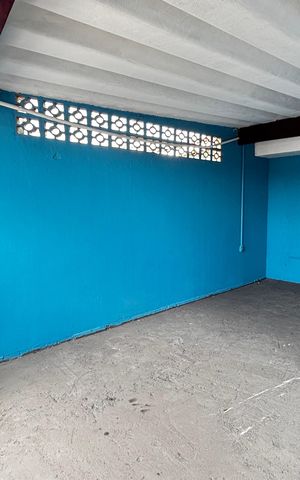 Casa para alugar com 30m², 1 quarto e sem vaga Casa para alugar com 30m², 1 quarto e sem vagaÁrea externa