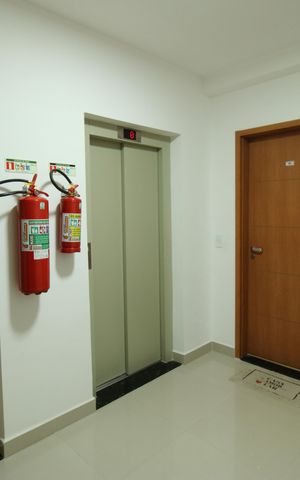 Apartamento para alugar com 62m², 2 quartos e 1 vagaHall social
