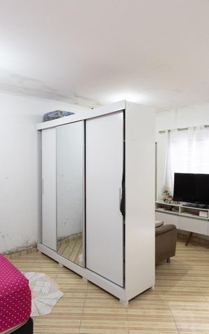 Casa para alugar com 220m², 3 quartos e 2 vagas Casa para alugar com 220m², 3 quartos e 2 vagasCasa 2