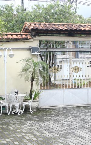 Casa para alugar com 91m², 2 quartos e 1 vagaEntrada